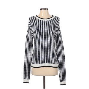 Divided Color-blocked Patterned Sweater